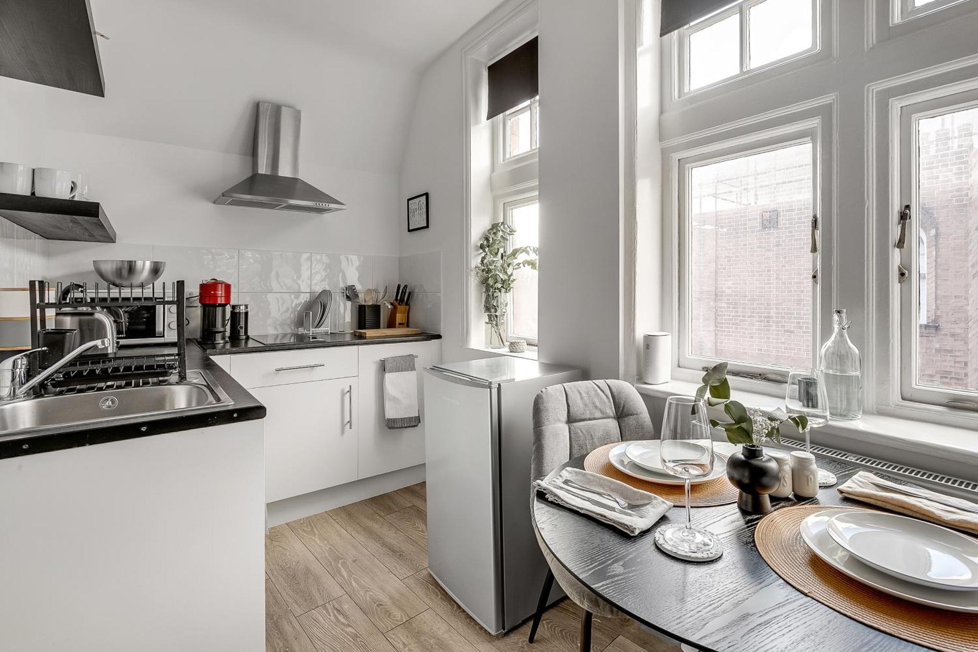 Lovely Kensington Apartments Londen Kamer foto